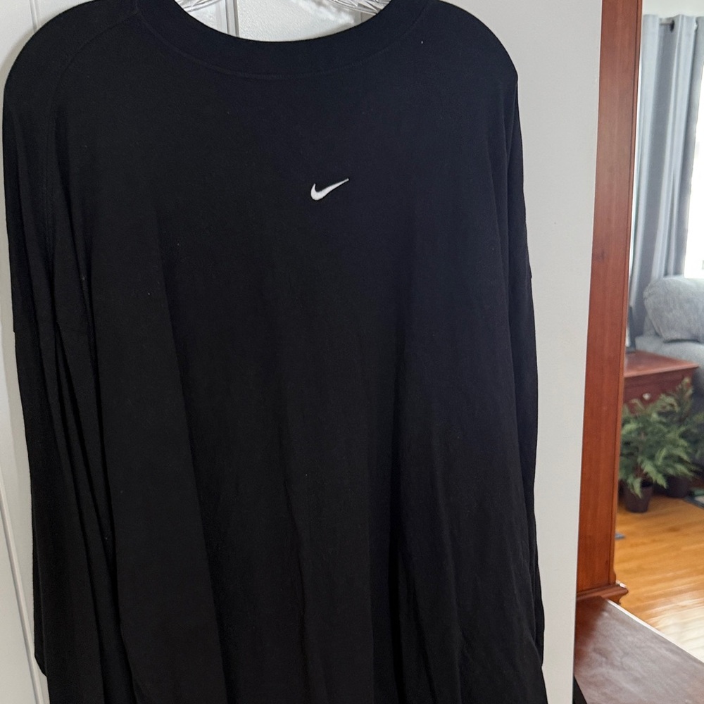 Nike Black Crew Neck Long Sleeve